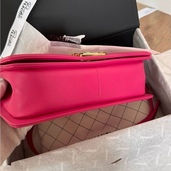 100% authentic CHANEL old medium boy bag pink lambskin gold hardware - Picture 4 of 10
